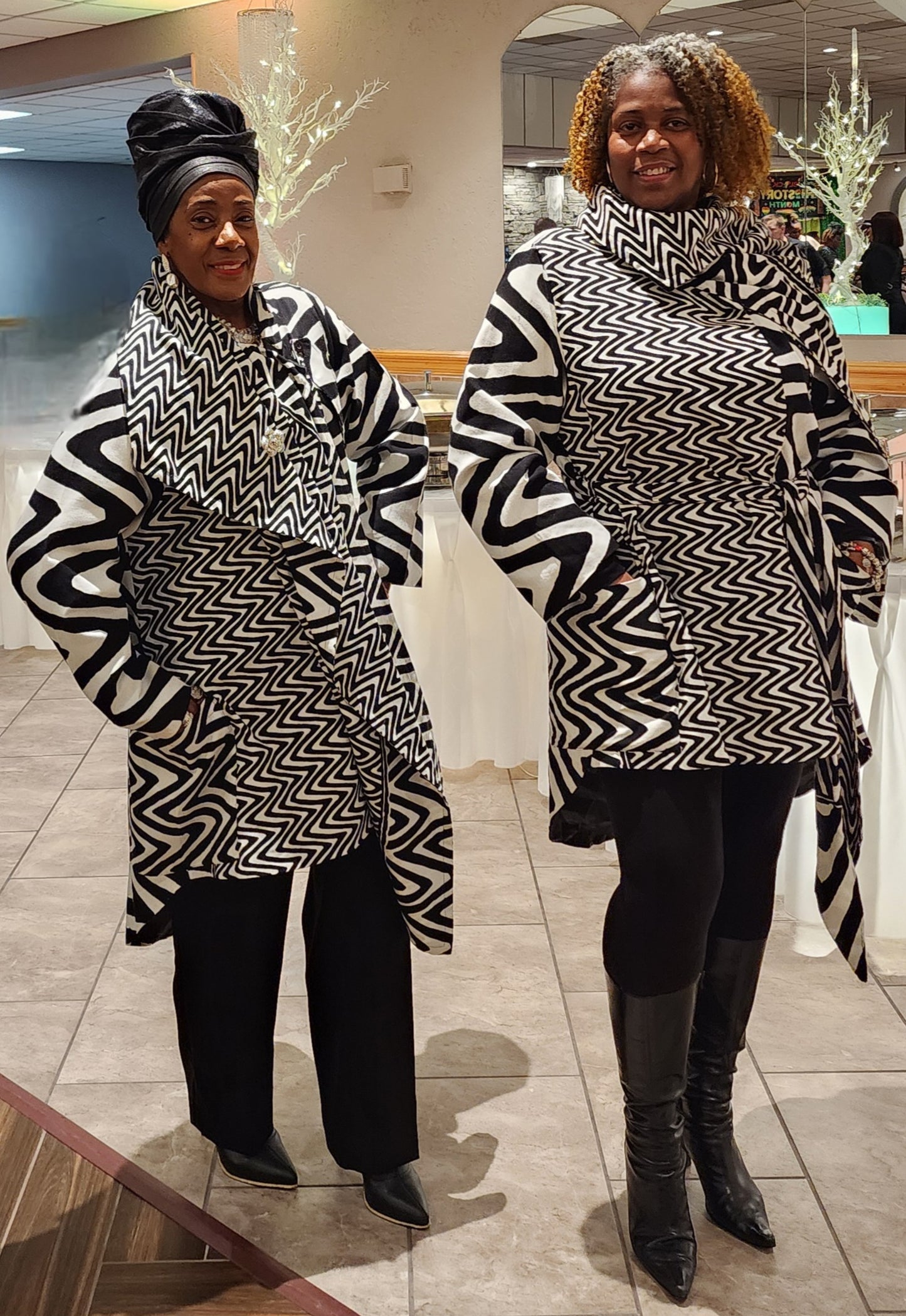 Black & White Mudcloth-Inspired African Print Twill Jacket – Versatile & Chic