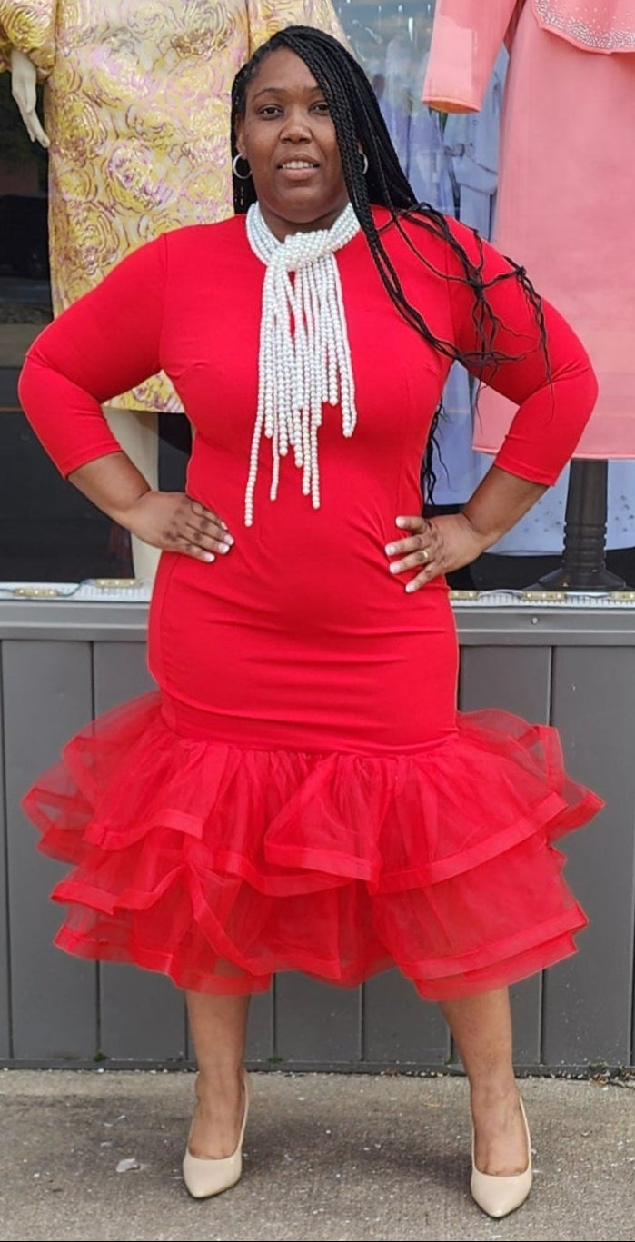 Three Quarter Sleeved Trumpet Fit Dress