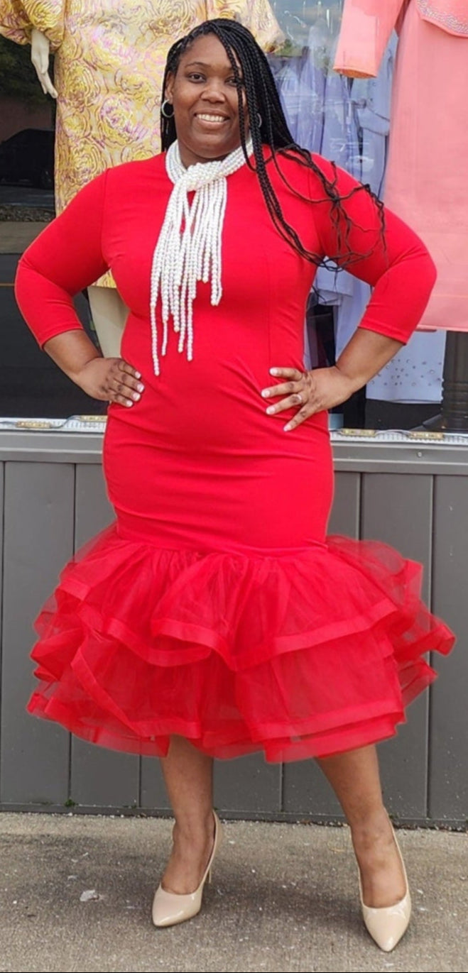 Three Quarter Sleeved Trumpet Fit Dress