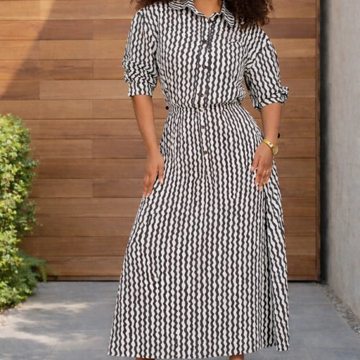 Textured Zip-Up Jacket with Contrast Sleeves