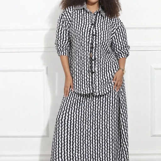 Textured Zip-Up Jacket with Contrast Sleeves