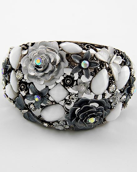 Antique Silver Grey and White Flower Acrylic Bracelet