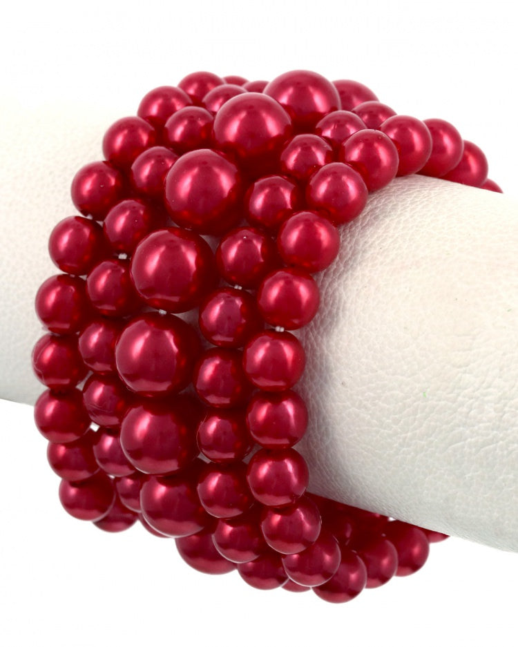 Red pearl several strands Bracelet