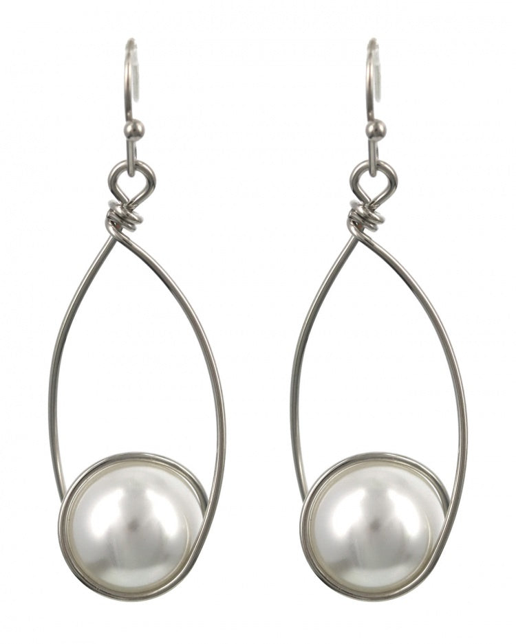 Silver Teardrop Pearl Dangle Earring set